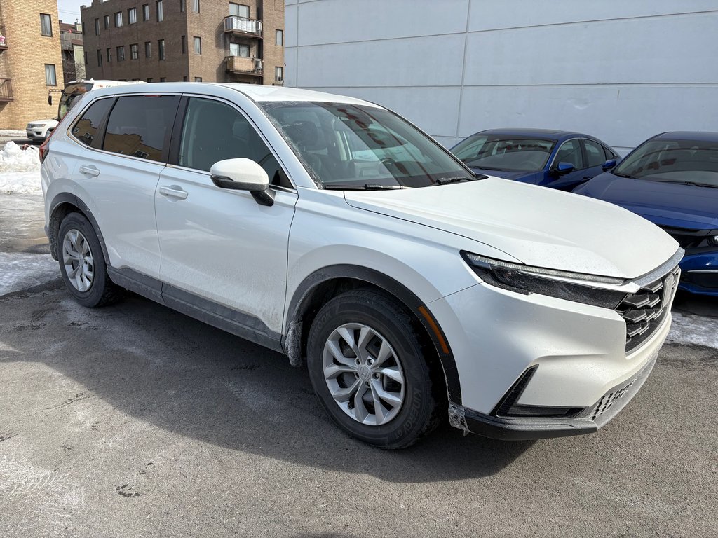 Honda CR-V LX 2023 à Montréal, Québec - 2 - w1024h768px
