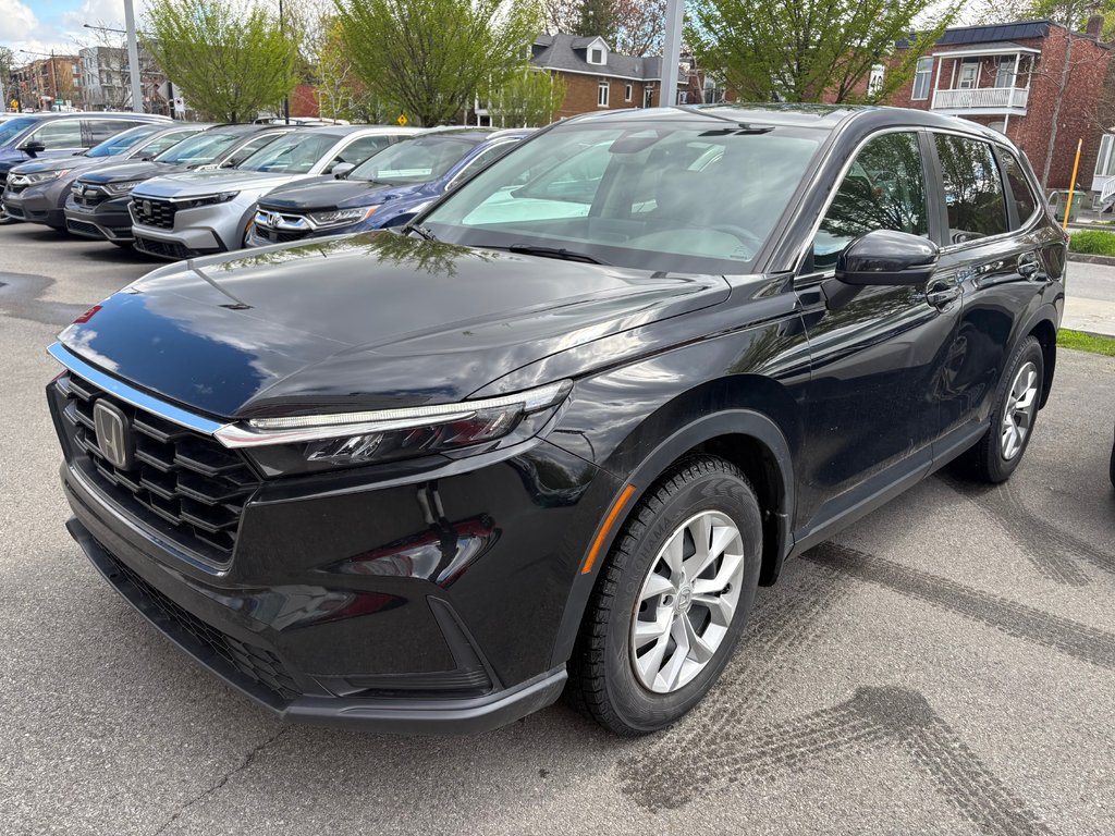 2023 Honda CR-V LX in Montréal, Quebec - 1 - w1024h768px