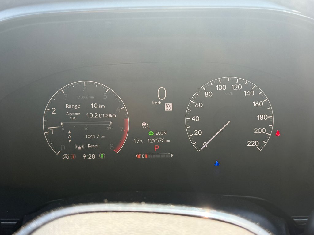 Honda CR-V Sport 2023 à Montréal, Québec - 2 - w1024h768px
