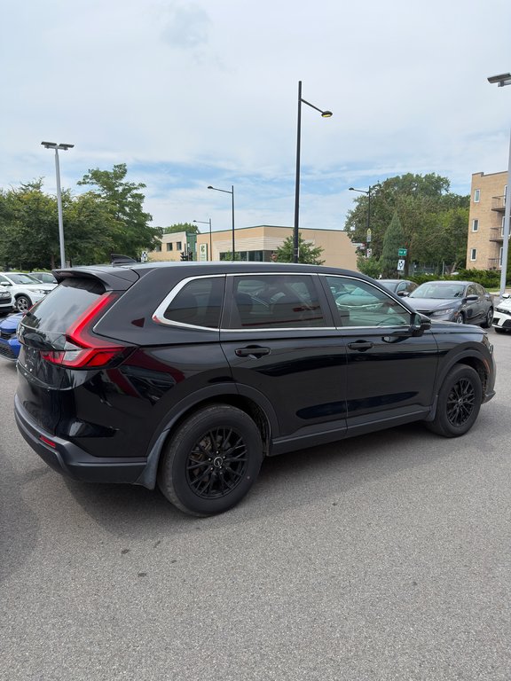 2023 Honda CR-V LX in Montréal, Quebec - 8 - w1024h768px