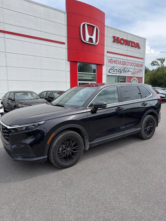 2023 Honda CR-V LX in Montréal, Quebec - 7 - w1024h768px