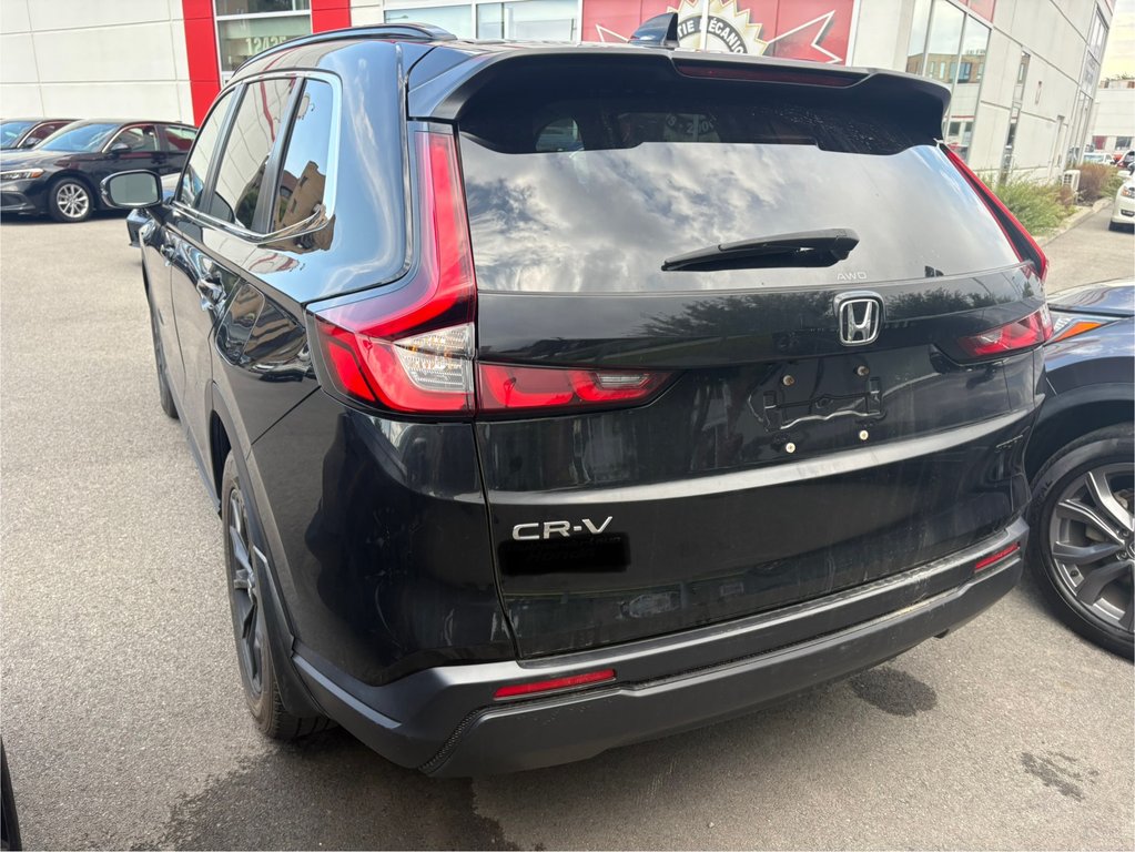 2023 Honda CR-V SPORT in Montréal, Quebec - 4 - w1024h768px