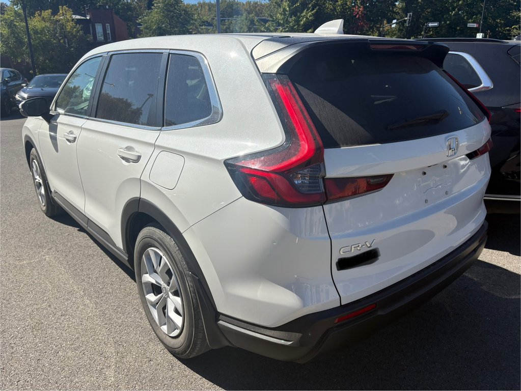Honda CR-V U4536 2023 à Montréal, Québec - 4 - w1024h768px