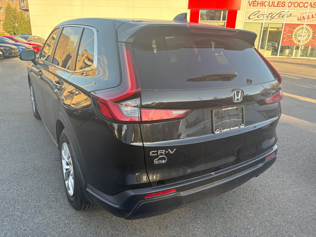 Honda CR-V LX 2023 à Montréal, Québec - 4 - w1024h768px