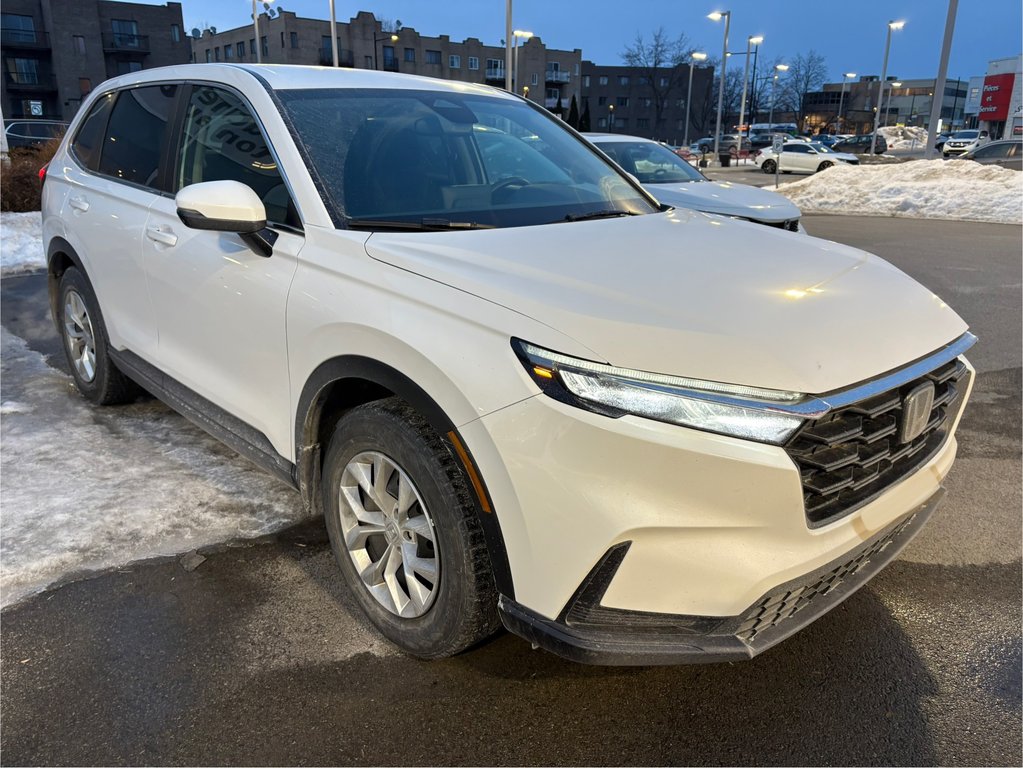 Honda CR-V LX-B 2024 à Montréal, Québec - 2 - w1024h768px