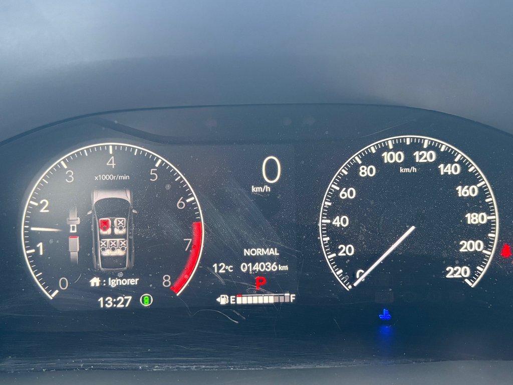 Honda CR-V LX-B 2024 à Montréal, Québec - 2 - w1024h768px