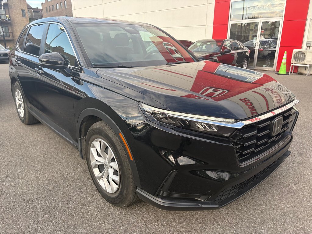 Honda CR-V LX-B 2024 à Montréal, Québec - 2 - w1024h768px