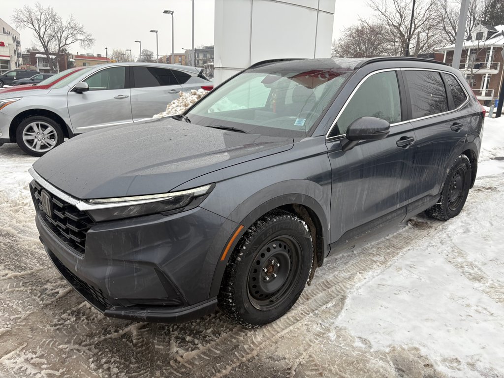 2025 Honda CR-V Sport in Montréal, Quebec - 1 - w1024h768px