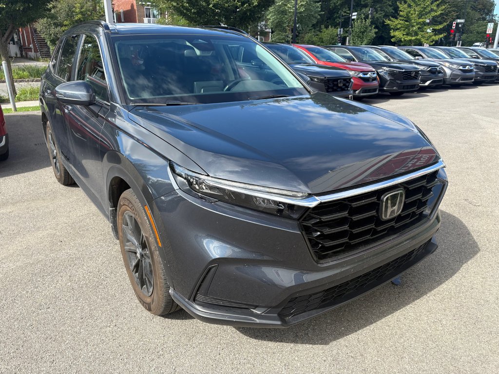 2025 Honda CR-V Sport in Montréal, Quebec - 2 - w1024h768px