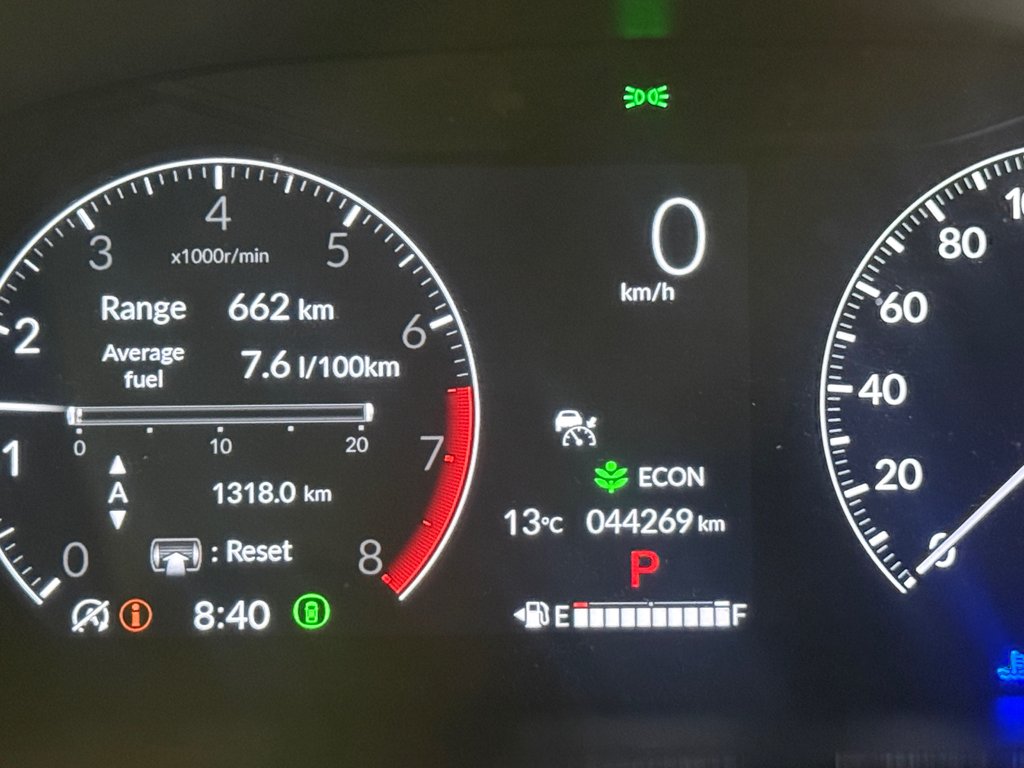 Honda CR-V Sport 2025 à Montréal, Québec - 2 - w1024h768px