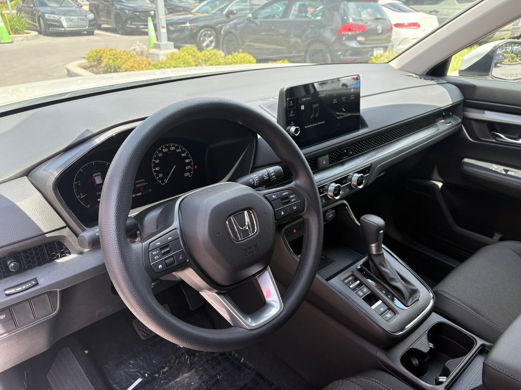 Honda CR-V LX 2026 à Montréal, Québec - 7 - w1024h768px