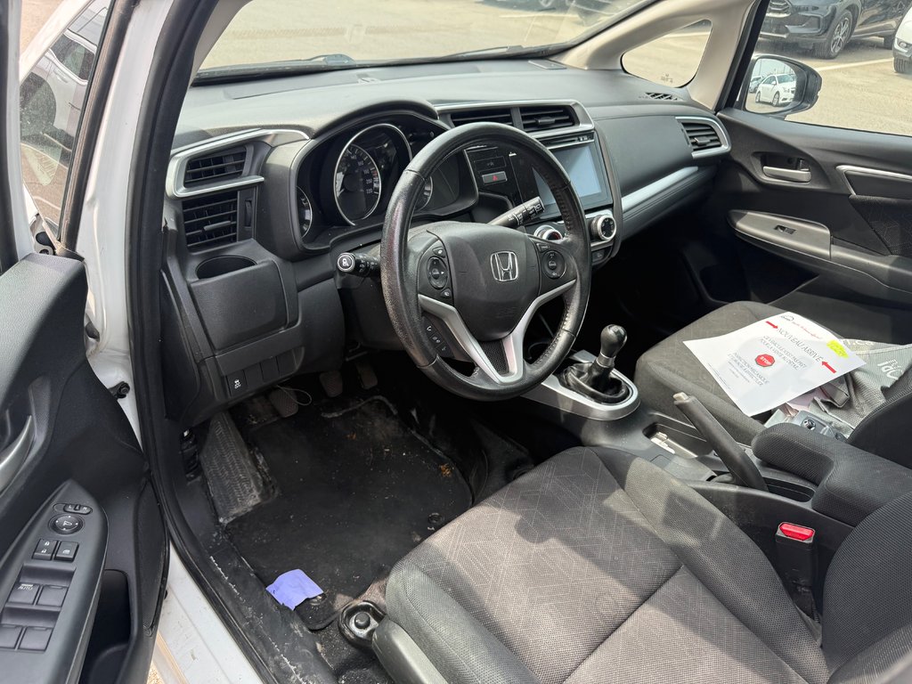 Honda Fit EX/TOIT OUVRANT/BAS KILOMÉTRAGES 2015 à Montréal, Québec - 10 - w1024h768px