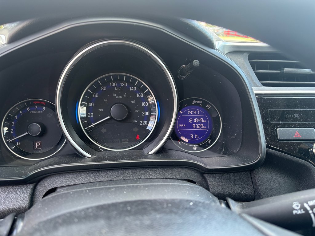 Honda Fit LX 2017 à Lachenaie, Québec - 7 - w1024h768px