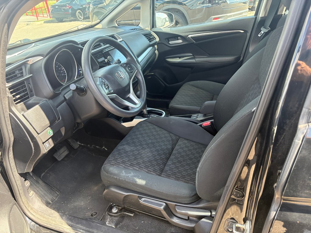 Honda Fit LX 2017 à Lachenaie, Québec - 6 - w1024h768px