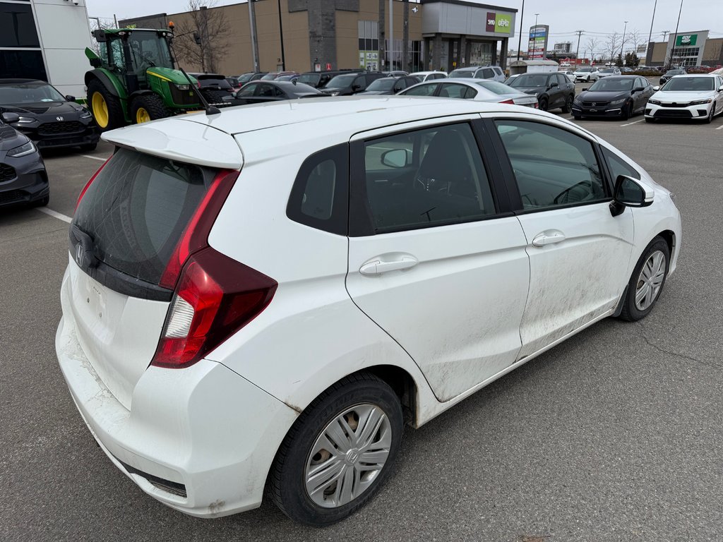 2018 Honda Fit LX in Montréal, Quebec - 6 - w1024h768px