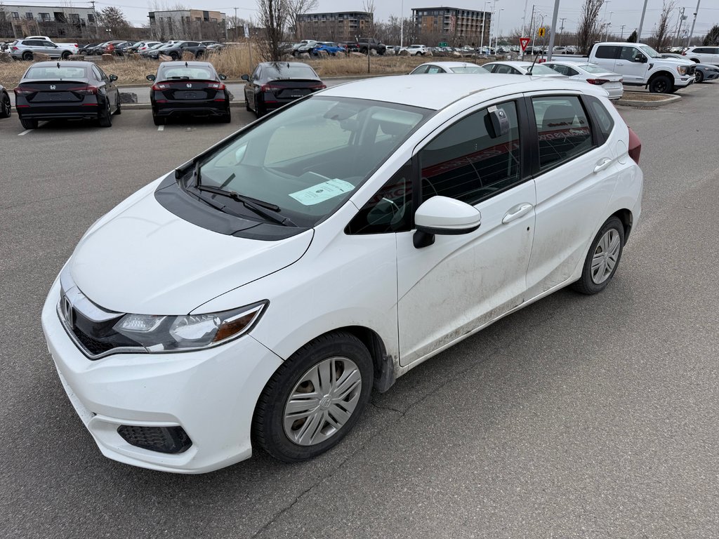 2018 Honda Fit LX in Montréal, Quebec - 1 - w1024h768px