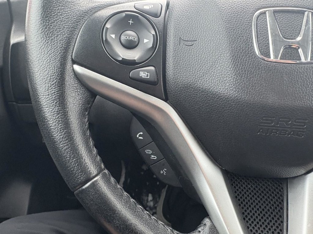 2019 Honda Fit Sport avec Honda Sensing I TOIT OUVRANT I CARPLAY I SIEGES CHAUFFANTS I CAMERA I SECURITE ACTIVE in , Quebec - 10 - w1024h768px