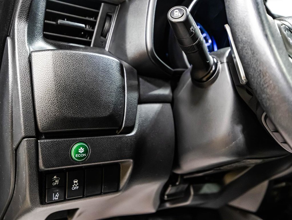 Honda Fit Sport avec Honda Sensing I TOIT OUVRANT I CARPLAY I SIEGES CHAUFFANTS I CAMERA I SECURITE ACTIVE 2019 à Montréal, Québec - 22 - w1024h768px