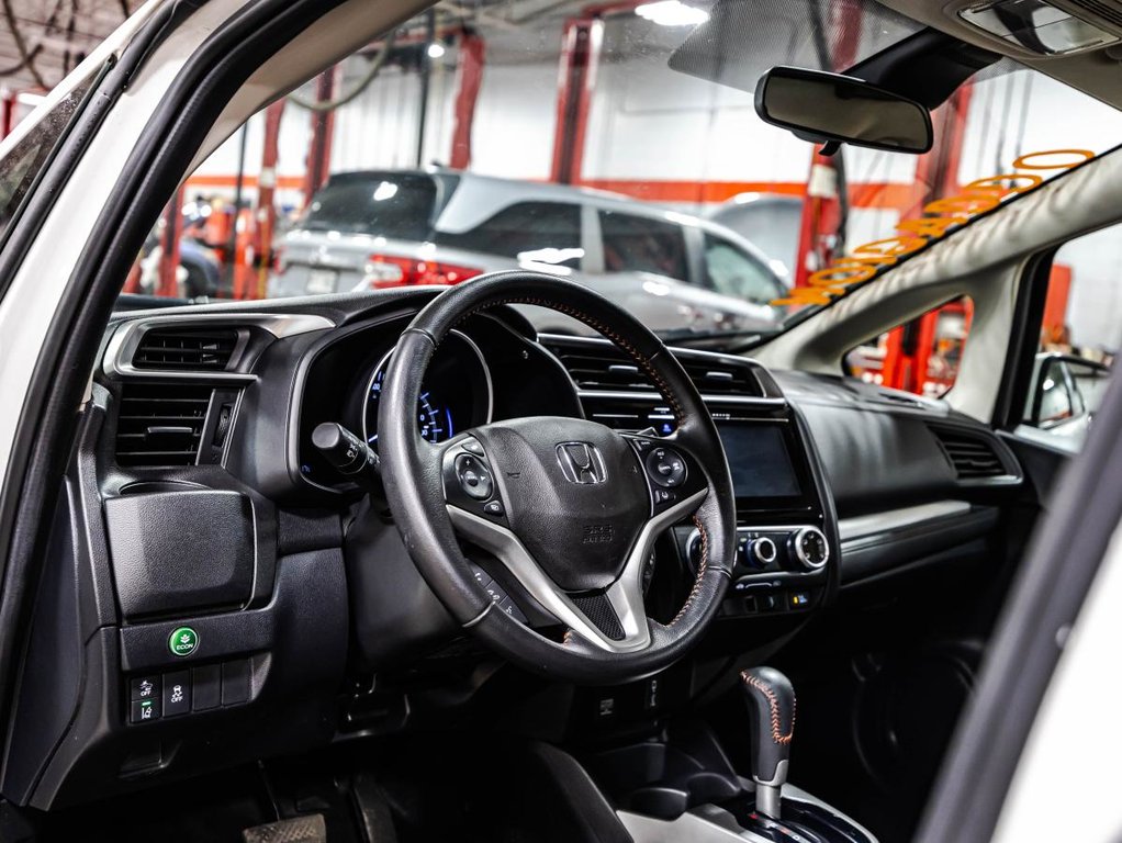 2020 Honda Fit Sport 13 600 KM SEULEMENT!!! CARPLAY I SIEGES CHAUFFANTS I MAGS I CAMERA I SECURITÉ ACTIVE in , Quebec - 19 - w1024h768px