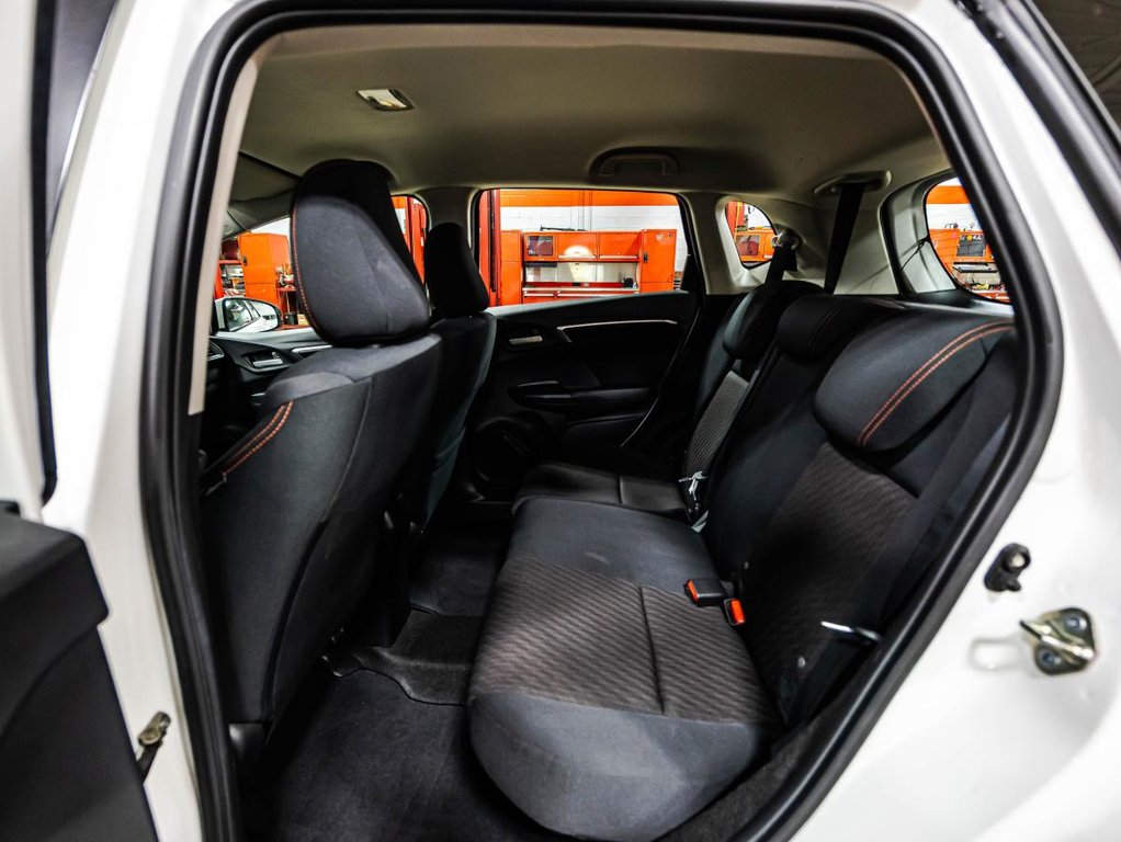 2020 Honda Fit Sport 13 600 KM SEULEMENT!!! CARPLAY I SIEGES CHAUFFANTS I MAGS I CAMERA I SECURITÉ ACTIVE in , Quebec - 13 - w1024h768px