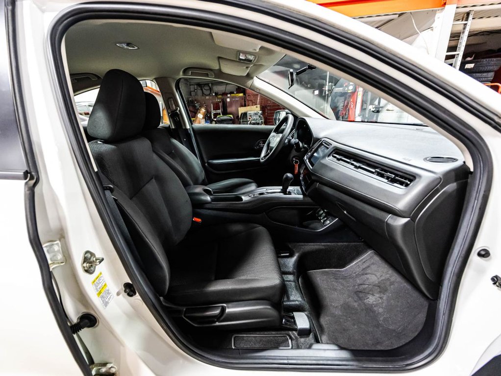 Honda HR-V LX AWD 1 PROPRIO I JAMAIS ACCIDENTÉ I CAMERA I SIEGES CHAUFFANTS I MAGS I CAMERA I BLUETOOTH 2016 à , Québec - 17 - w1024h768px