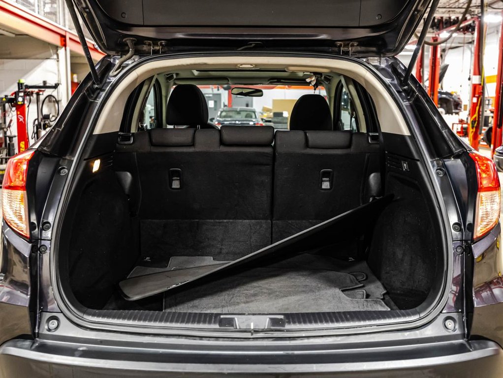 2016 Honda HR-V EX AWD SIEGES CHAUFFANTS I TOIT OUVRANT I BLUETOOTH I CAMERA in Montréal, Quebec - 16 - w1024h768px