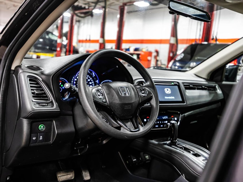 2016 Honda HR-V EX AWD SIEGES CHAUFFANTS I TOIT OUVRANT I BLUETOOTH I CAMERA in Montréal, Quebec - 21 - w1024h768px