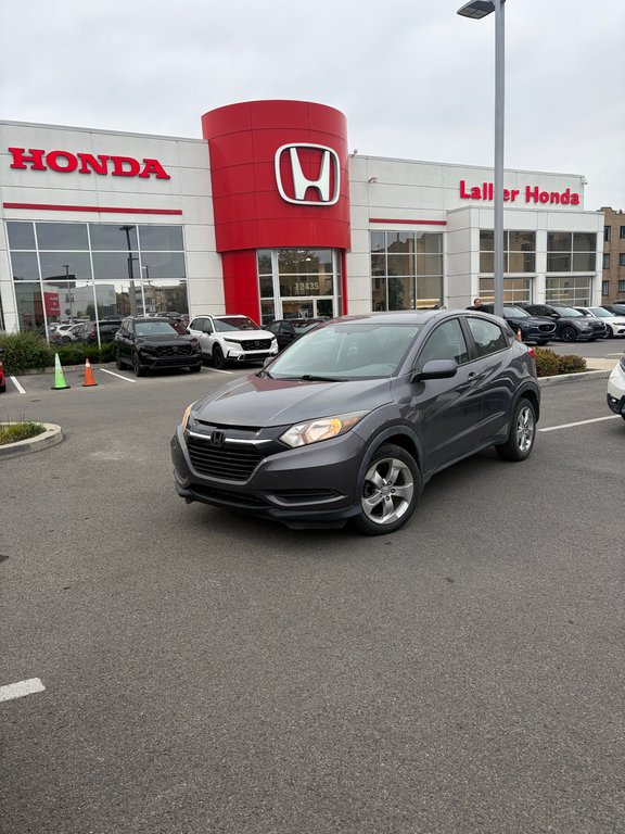 2016 Honda HR-V LX - AWD in Montréal, Quebec - 1 - w1024h768px
