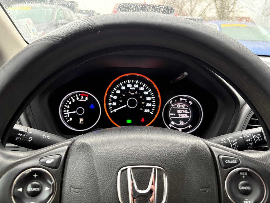 HR-V LX HRV EN BAS DE 10 000$ ON A ÇA 2017 à , Québec - 8 - w1024h768px