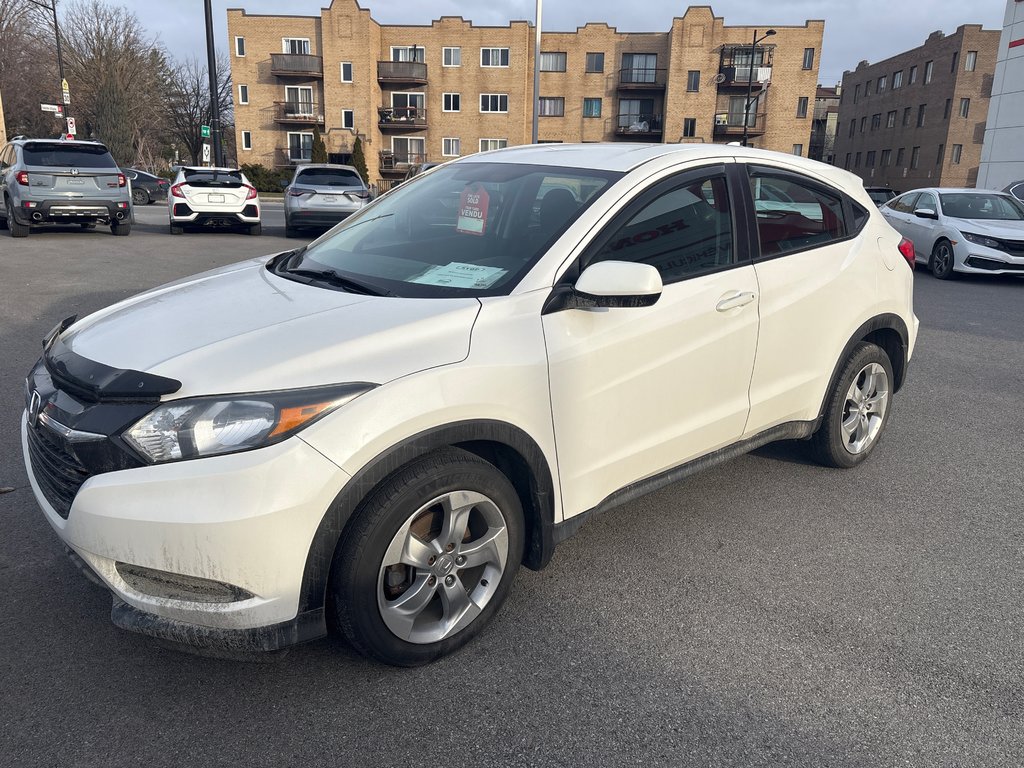 2017 Honda HR-V LX AWD | CLEAN CARFAX | GARANTIE 10 ANS in Montréal, Quebec - 6 - w1024h768px