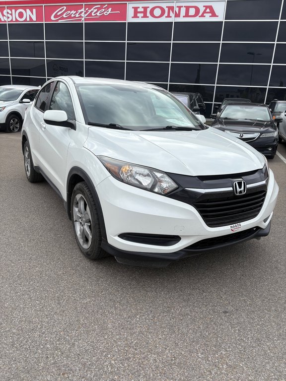2017 Honda HR-V LX in , Quebec - 2 - w1024h768px