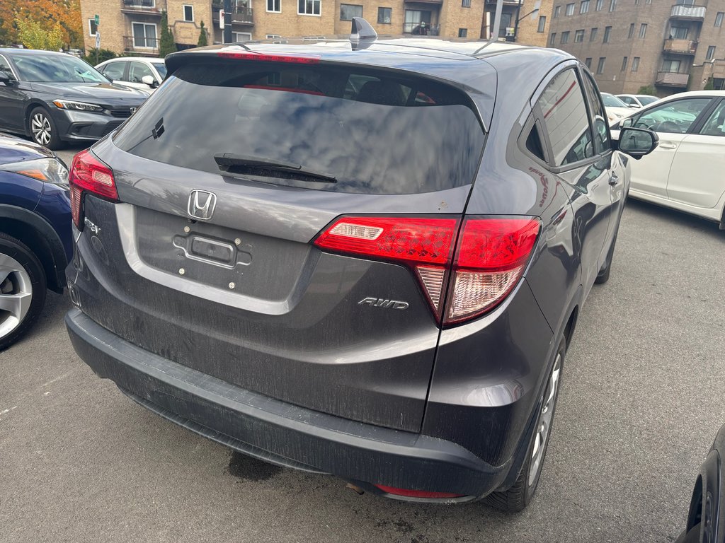 2017 Honda HR-V EX in Montréal, Quebec - 3 - w1024h768px