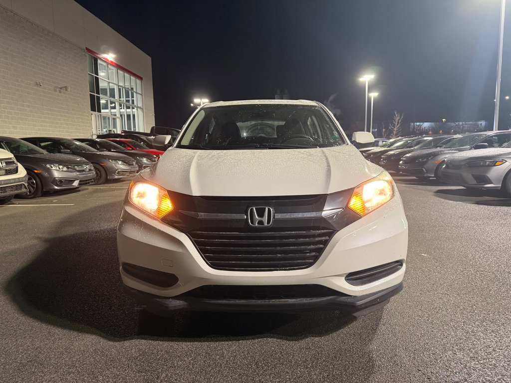 Honda HR-V LX 2017 à Montréal, Québec - 2 - w1024h768px