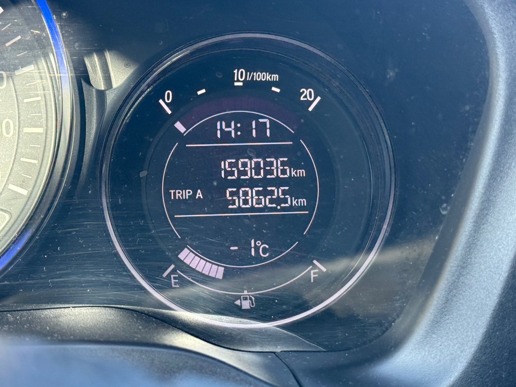 2017 Honda HR-V EX in Montreal, Quebec - 2 - w1024h768px