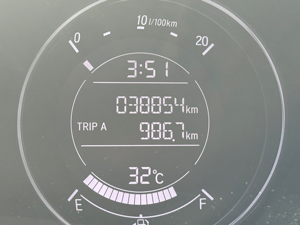 2018 Honda HR-V LX in Montreal, Quebec - 9 - w1024h768px