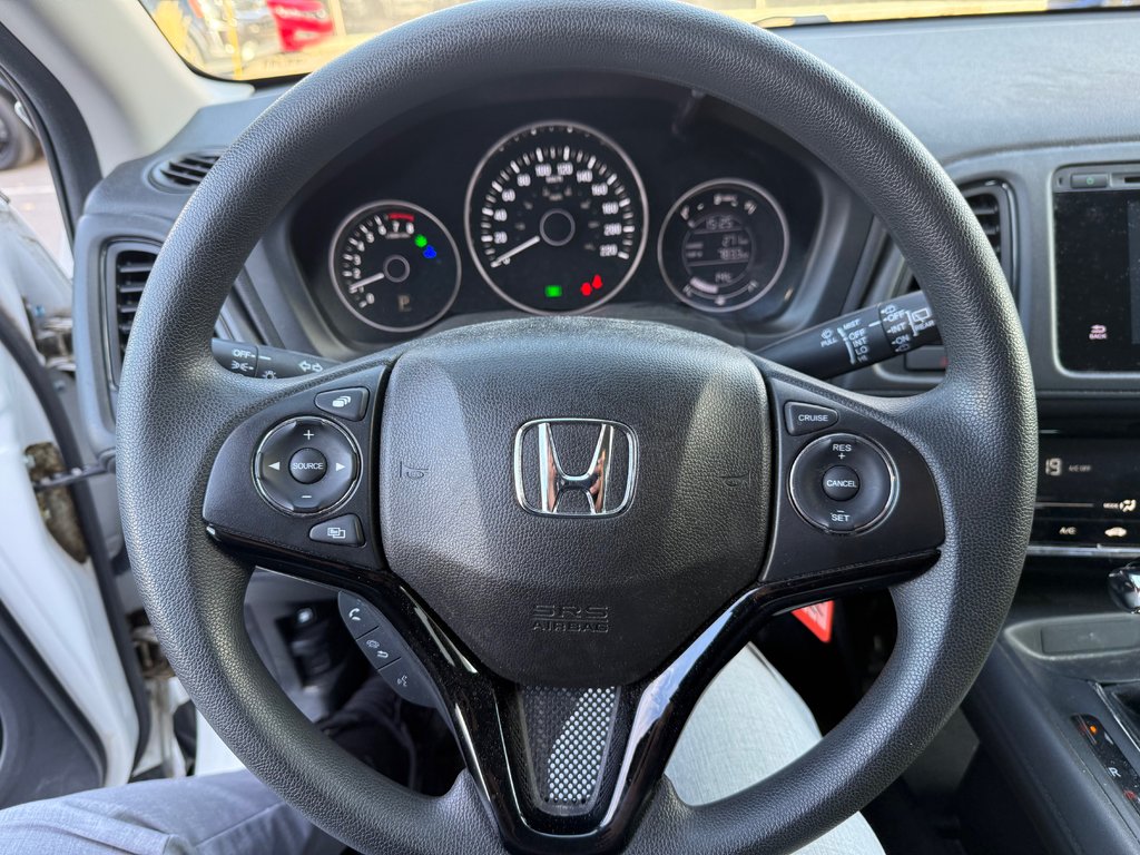 2018 Honda HR-V LX AWD in Montreal, Quebec - 7 - w1024h768px