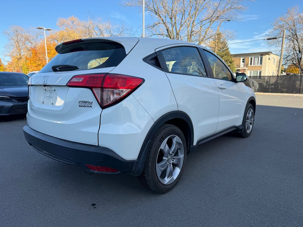 2018 Honda HR-V LX AWD in Montreal, Quebec - 4 - w1024h768px