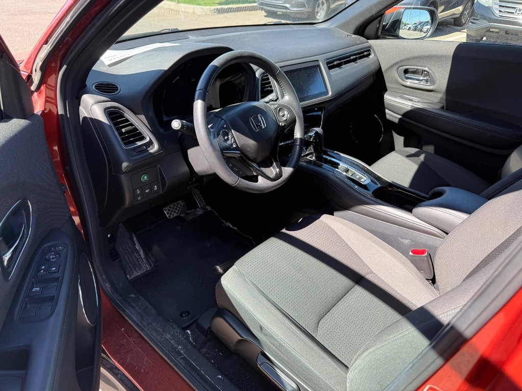 2019 Honda HR-V SPORT/UN PROPRIÉTAIRE/HONDA SENSING in Lachenaie, Quebec - 10 - w1024h768px