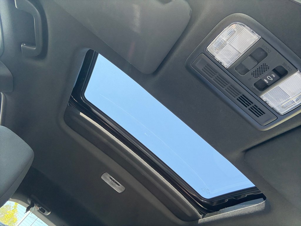 2020 Honda HR-V Sport 13 000 KM JAMAIS ACCIDENTÉ in Montreal, Quebec - 9 - w1024h768px