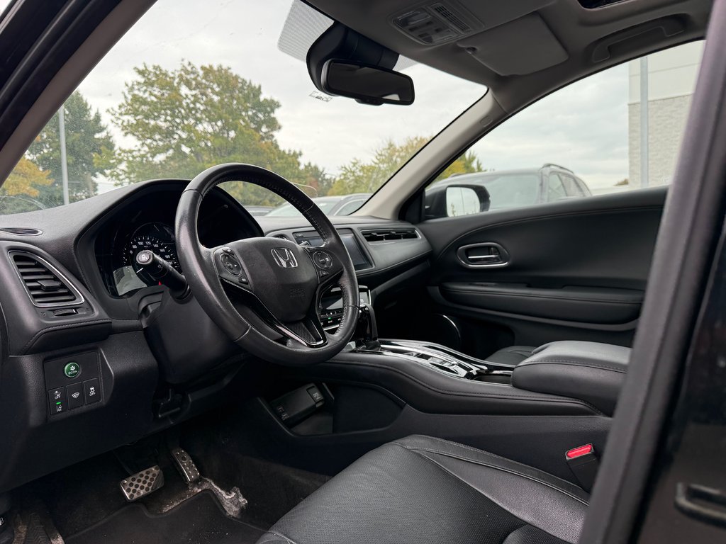 Honda HR-V Touring 2020 à , Québec - 11 - w1024h768px