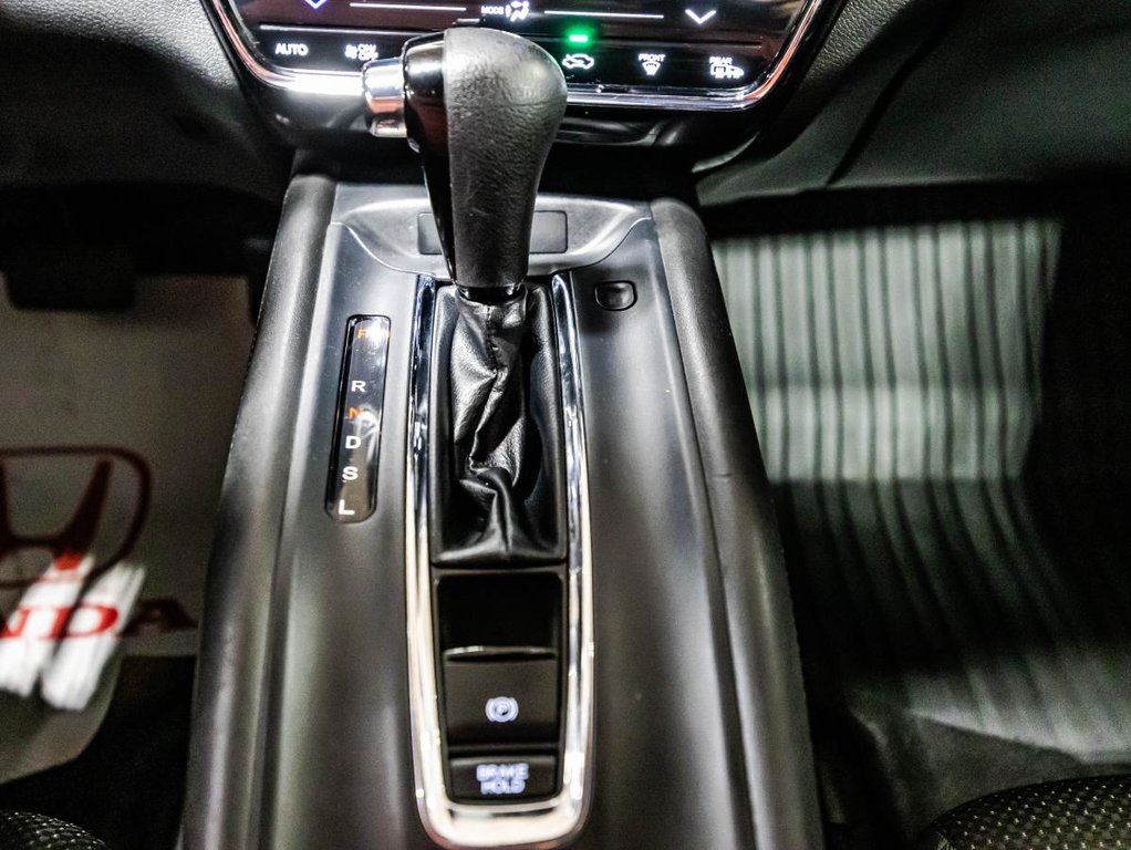 2020 Honda HR-V LX I JAMAIS ACCIDENTÉ I CARPLAY I SIEGES CHAUFFANT I CAMERA I SECURITE ACTIVE in , Quebec - 24 - w1024h768px