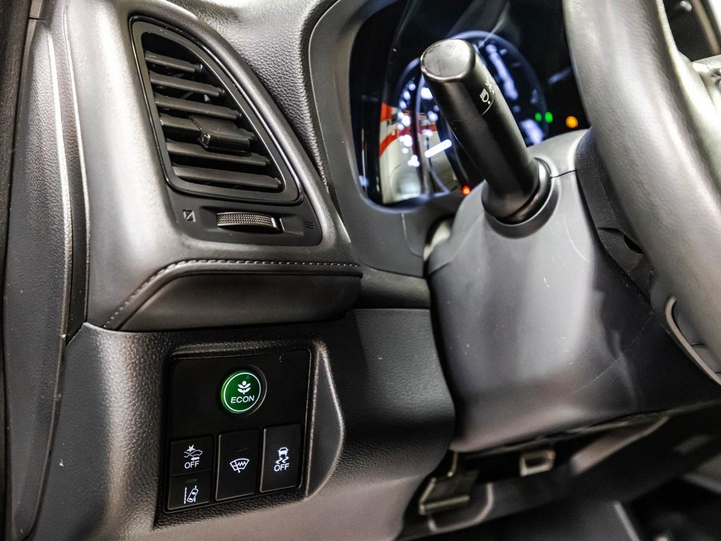 2020 Honda HR-V LX I JAMAIS ACCIDENTÉ I CARPLAY I SIEGES CHAUFFANT I CAMERA I SECURITE ACTIVE in , Quebec - 20 - w1024h768px