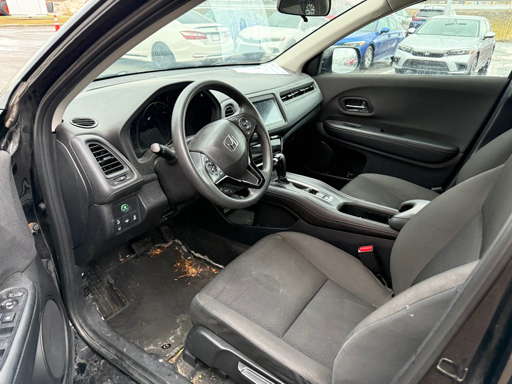 2020 Honda HR-V LX in Lachenaie, Quebec - 11 - w1024h768px