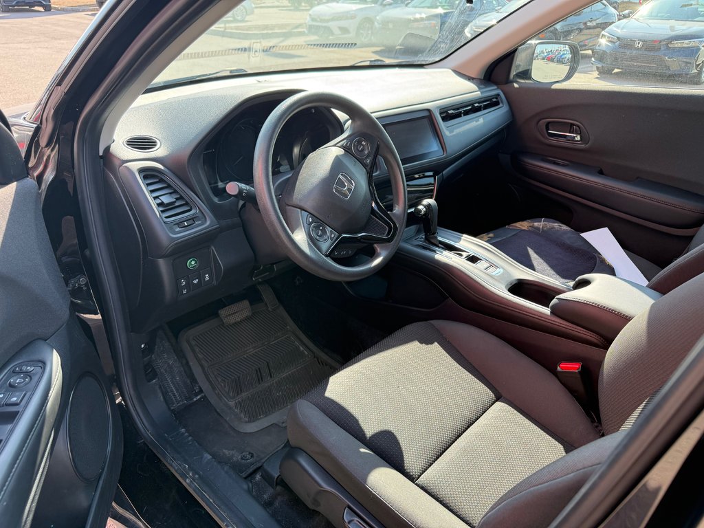 2020 Honda HR-V LX in Lachenaie, Quebec - 10 - w1024h768px