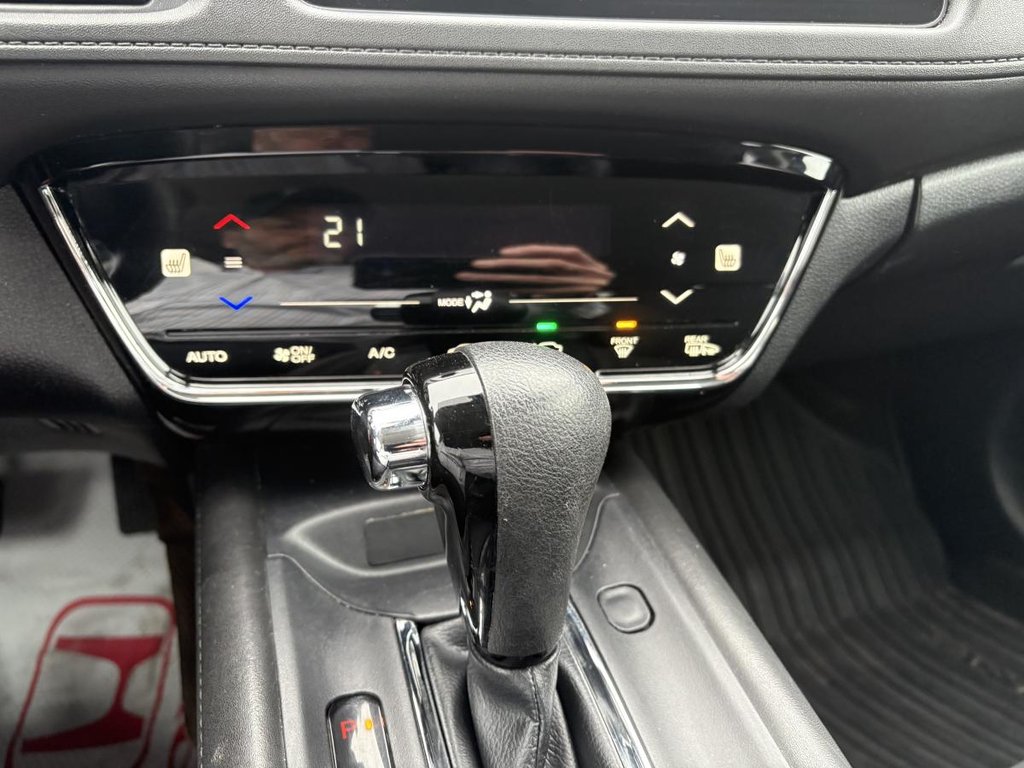 Honda HR-V LX AWD 1 PROPRIO I JAMAIS ACCIDENTÉ I CARPLAY I SIEGES CHAUFFANTS I CAMERA I SECURITE ACTIVE 2021 à , Québec - 10 - w1024h768px