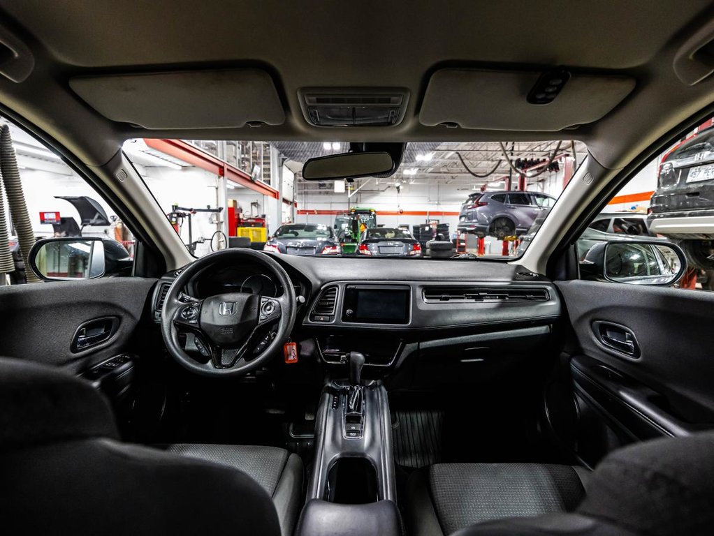 Honda HR-V LX AWD 1 PROPRIO I JAMAIS ACCIDENTÉ I CARPLAY I SIEGES CHAUFFANTS I CAMERA I SECURITE ACTIVE 2021 à , Québec - 14 - w1024h768px