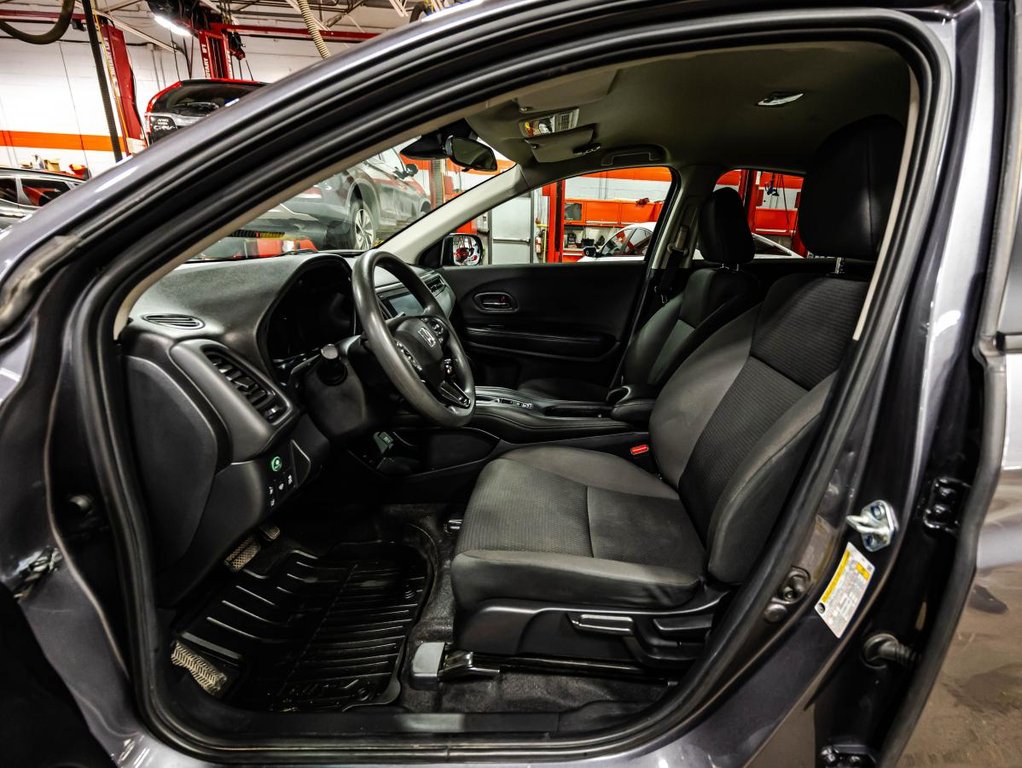 Honda HR-V LX AWD 1 PROPRIO I JAMAIS ACCIDENTÉ I CARPLAY I SIEGES CHAUFFANTS I CAMERA I SECURITE ACTIVE 2021 à , Québec - 18 - w1024h768px