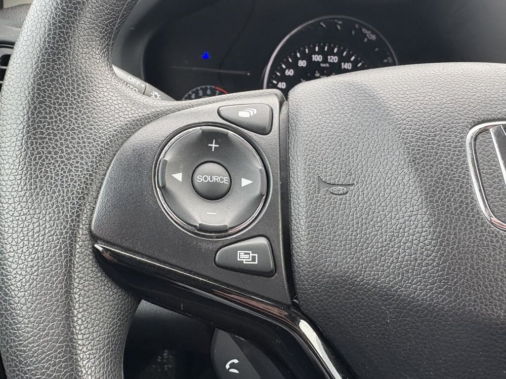 2021 Honda HR-V LX AWD I CARPLAY I MAGS I SIEGES CHAUFFANTS I CXAMERA i SECURITE ACTIVE in , Quebec - 11 - w1024h768px