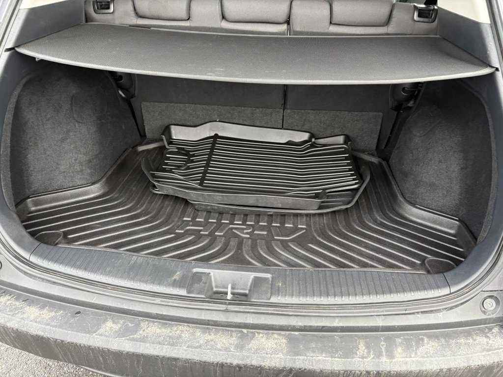 2021 Honda HR-V LX AWD I CARPLAY I MAGS I SIEGES CHAUFFANTS I CXAMERA i SECURITE ACTIVE in , Quebec - 7 - w1024h768px