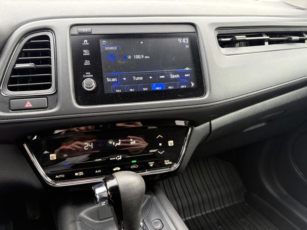 2021 Honda HR-V LX AWD I CARPLAY I MAGS I SIEGES CHAUFFANTS I CXAMERA i SECURITE ACTIVE in , Quebec - 9 - w1024h768px